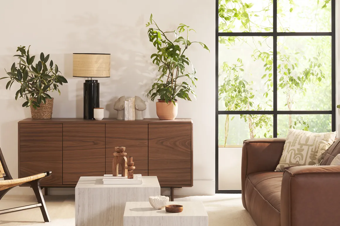 Store Miliboo Aparador vintage con 4 puertas de madera oscura 160 cm SUVA