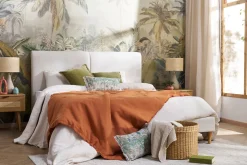 Store Miliboo Cama de 2 plazas 160 x 200 cm de tela beige y madera clara SALOME