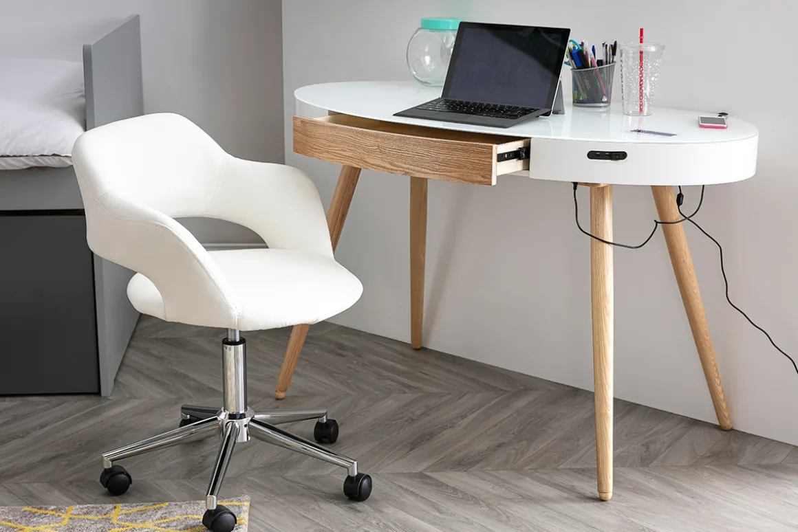 Online Miliboo Escritorio conectado multimedia - Vidrio blanco y madera clara HANDY