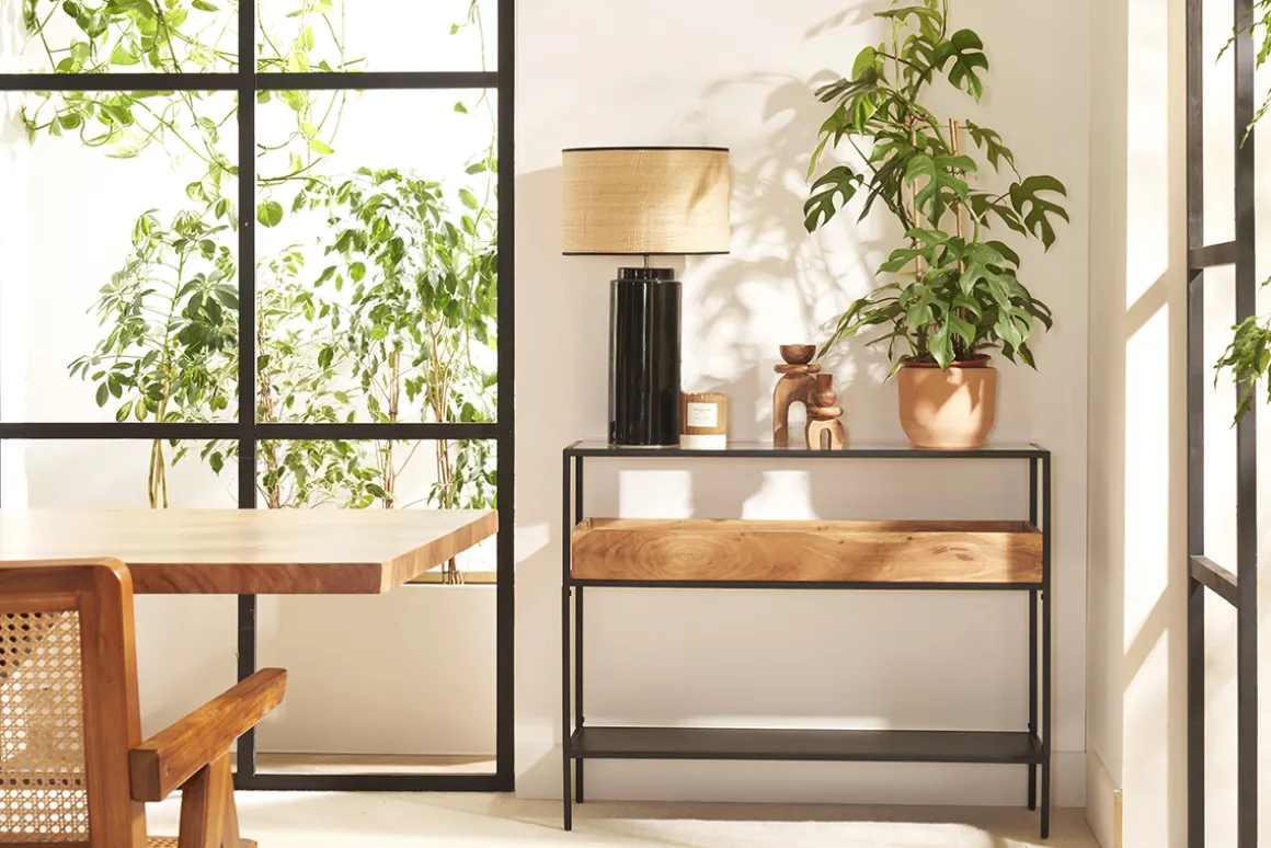 Best Sale Miliboo Mesa consola de metal negro con tablero de cristal y estante de madera maciza 100 cm HAORA