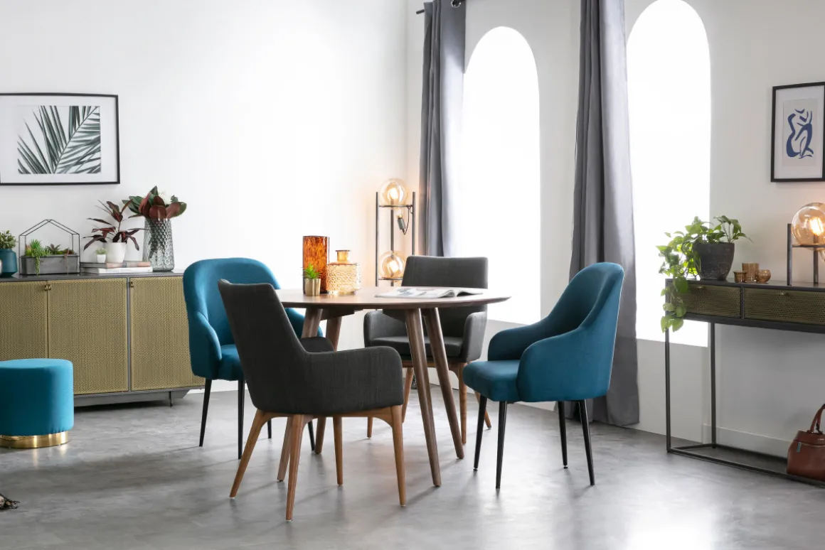 Flash Sale Miliboo Mesa de comedor diseño redondo nogal D120 LIVIA