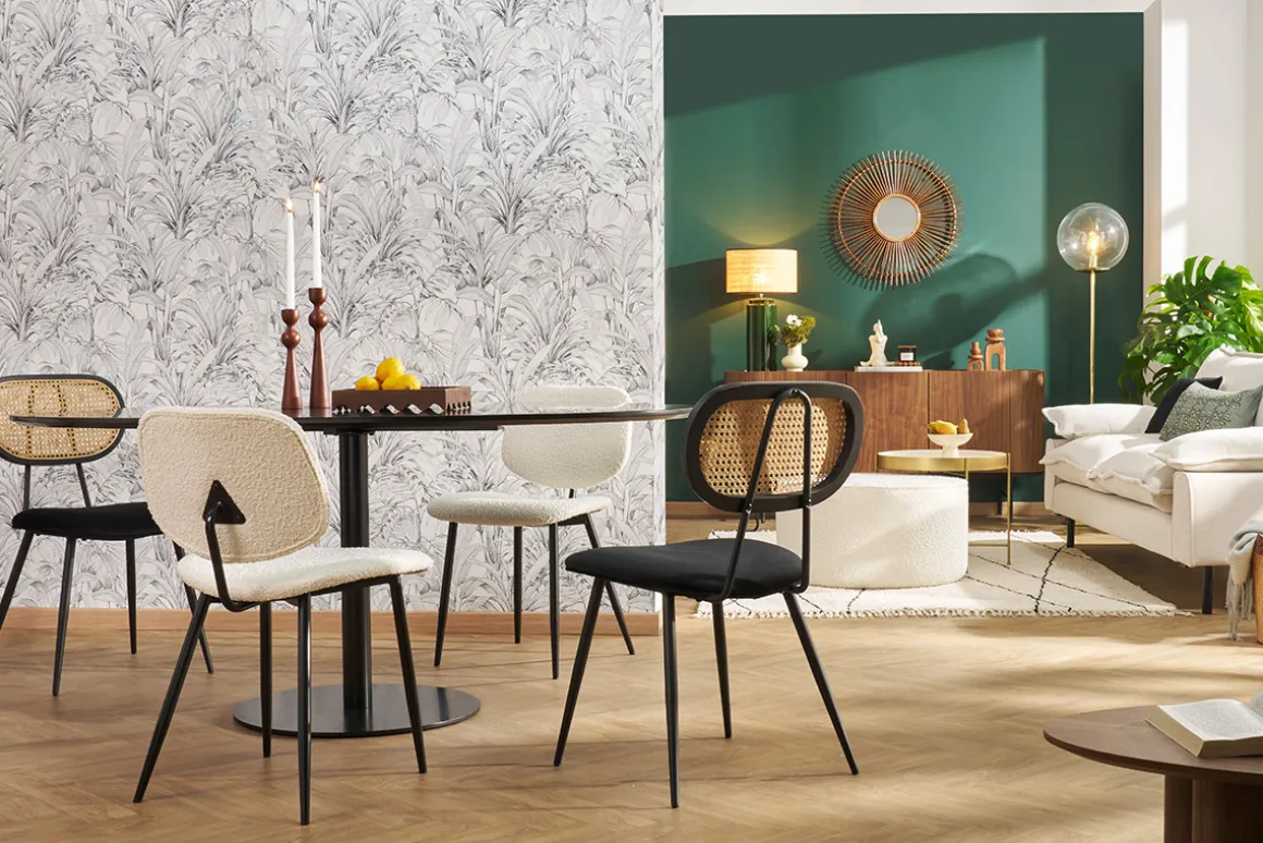 Flash Sale Miliboo Mesa de comedor ovalada de diseño negra 170 cm HALIA