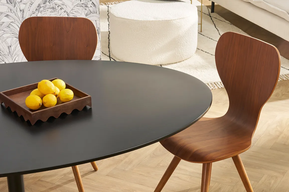Flash Sale Miliboo Mesa de comedor ovalada de diseño negra 170 cm HALIA