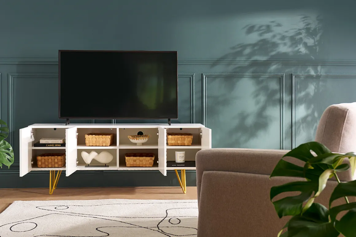 Discount Miliboo Mueble TV de diseño 140 cm con grabados grabado de metal blanco y dorado OZEN