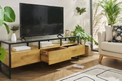 Store Miliboo Mueble TV rectangular con almacenaje de madera maciza de mango, cristal y metal negro 150 cm DIYA