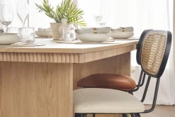 Best Sale Miliboo Set de 2 sillas de diseño de borreguillo blanco roto, metal negro y rejilla de ratán natural TOLMA