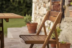 Store Miliboo Set de 2 sillas de jardín plegables de madera maciza DIEGO