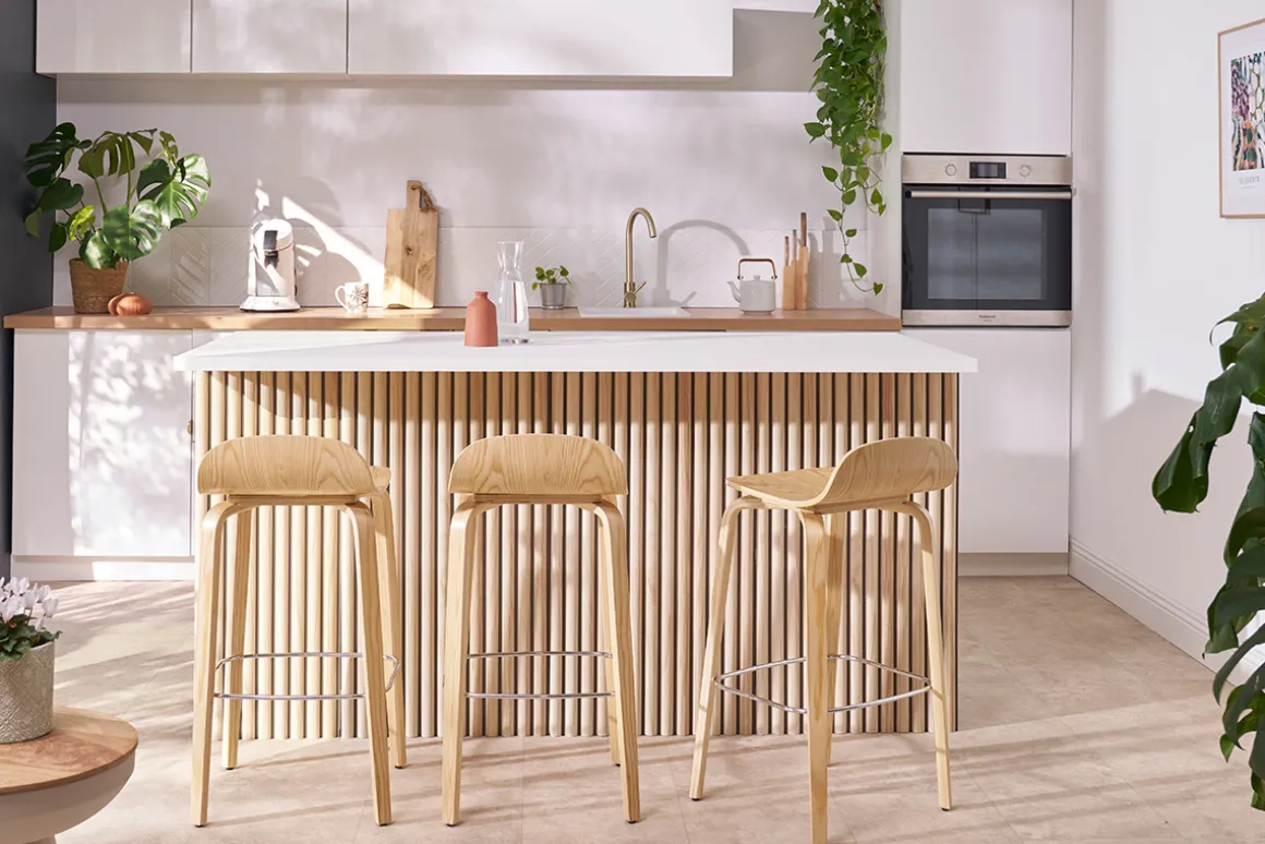 Outlet Miliboo Set de 2 taburetes de cocina nórdicos de madera de roble 68 cm OBRA