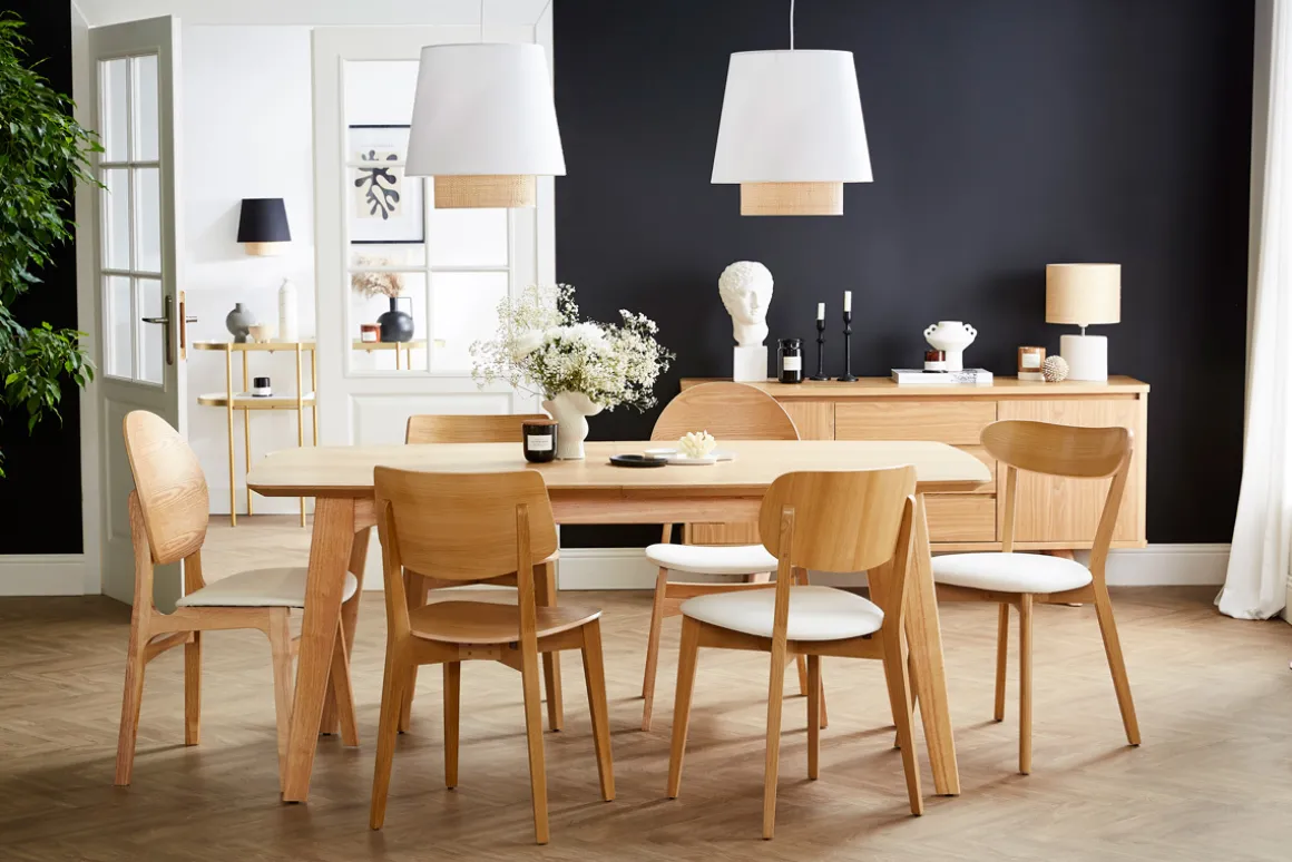Shop Miliboo Set de 2 sillas nórdicas de madera clara y poliuretano blanco ELTON