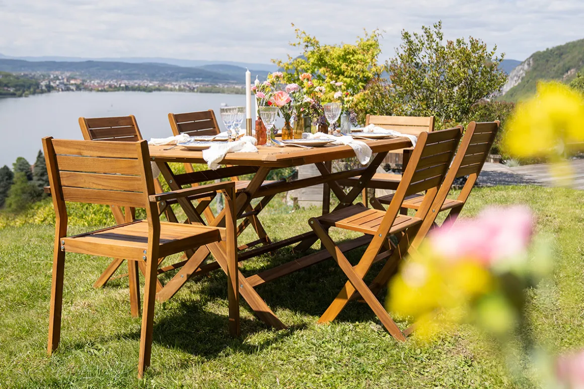 Outlet Miliboo Set de 2 sillones de jardín apilables de acacia maciza CANOPEE