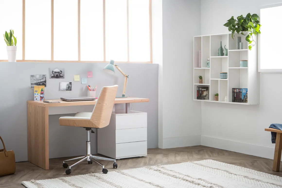 Best Sale Miliboo Silla de escritorio moderna PU blanca y madera clara MELKIOR