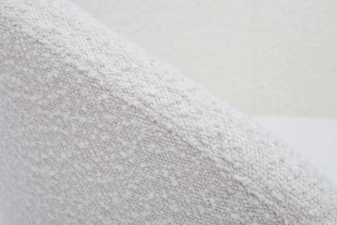 Discount Miliboo Sillón blanco efecto borreguillo con patas de madera clara OLIVIA