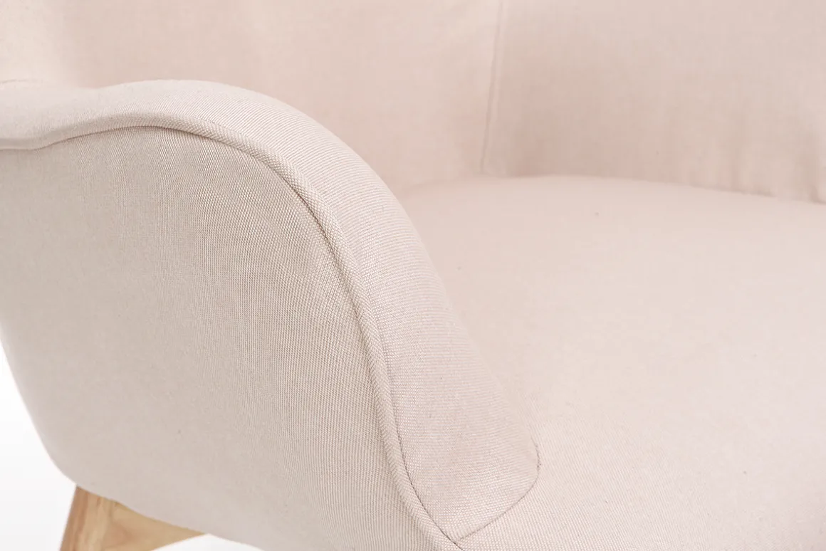 Shop Miliboo Sillón diseño escandinavo y reposapiés rosa y madera clara BRISTOL