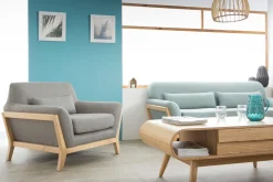 Outlet Miliboo Sillón diseño gris patas madera YOKO