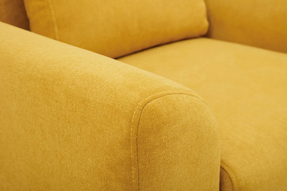 Store Miliboo Sillón diseño tejido efecto terciopelo amarillo mostaza y patas roble EKTOR