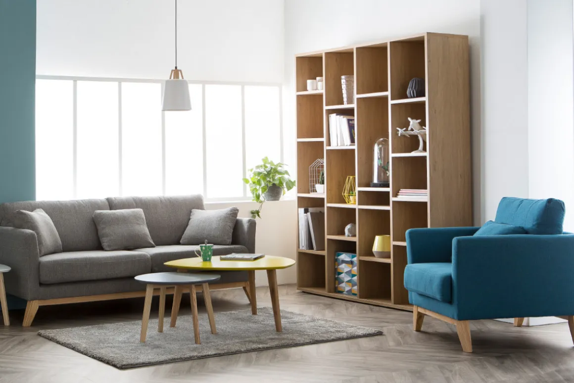 Best Sale Miliboo Sillón nórdico azul oscuro patas madera clara OSLO