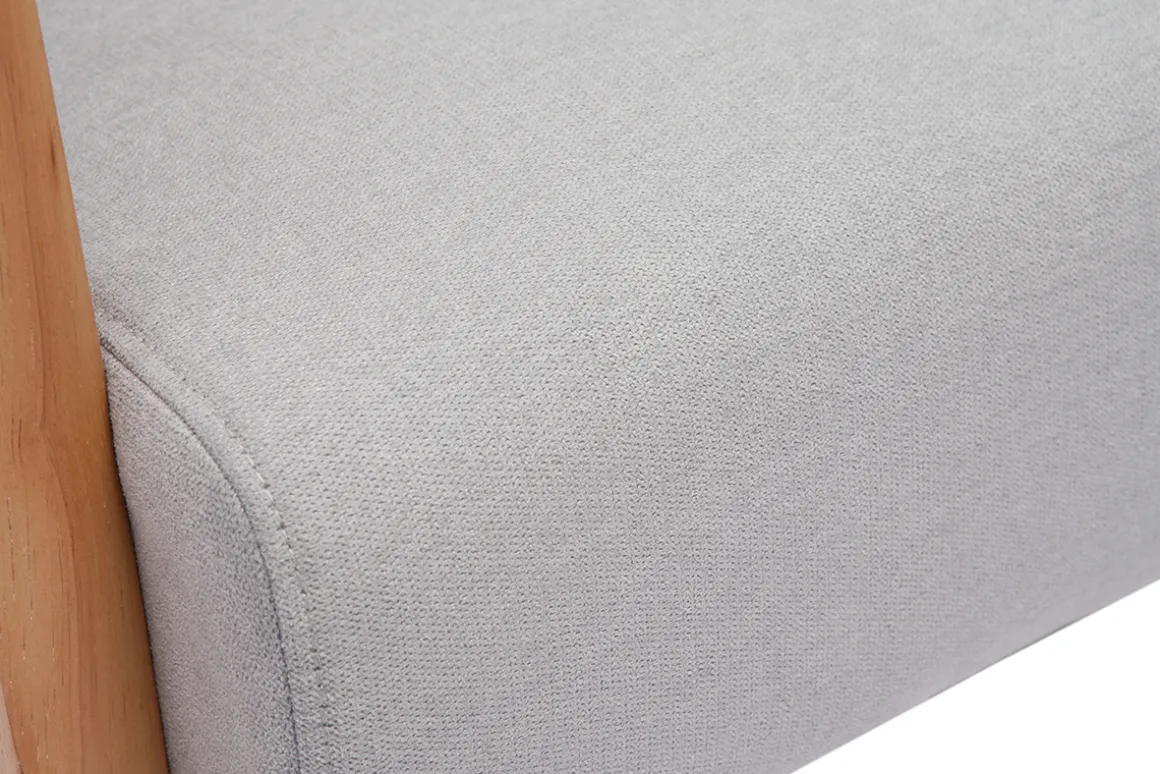 Discount Miliboo Sillón nórdico de tejido efecto aterciopelado gris claro y madera clara maciza DERRY
