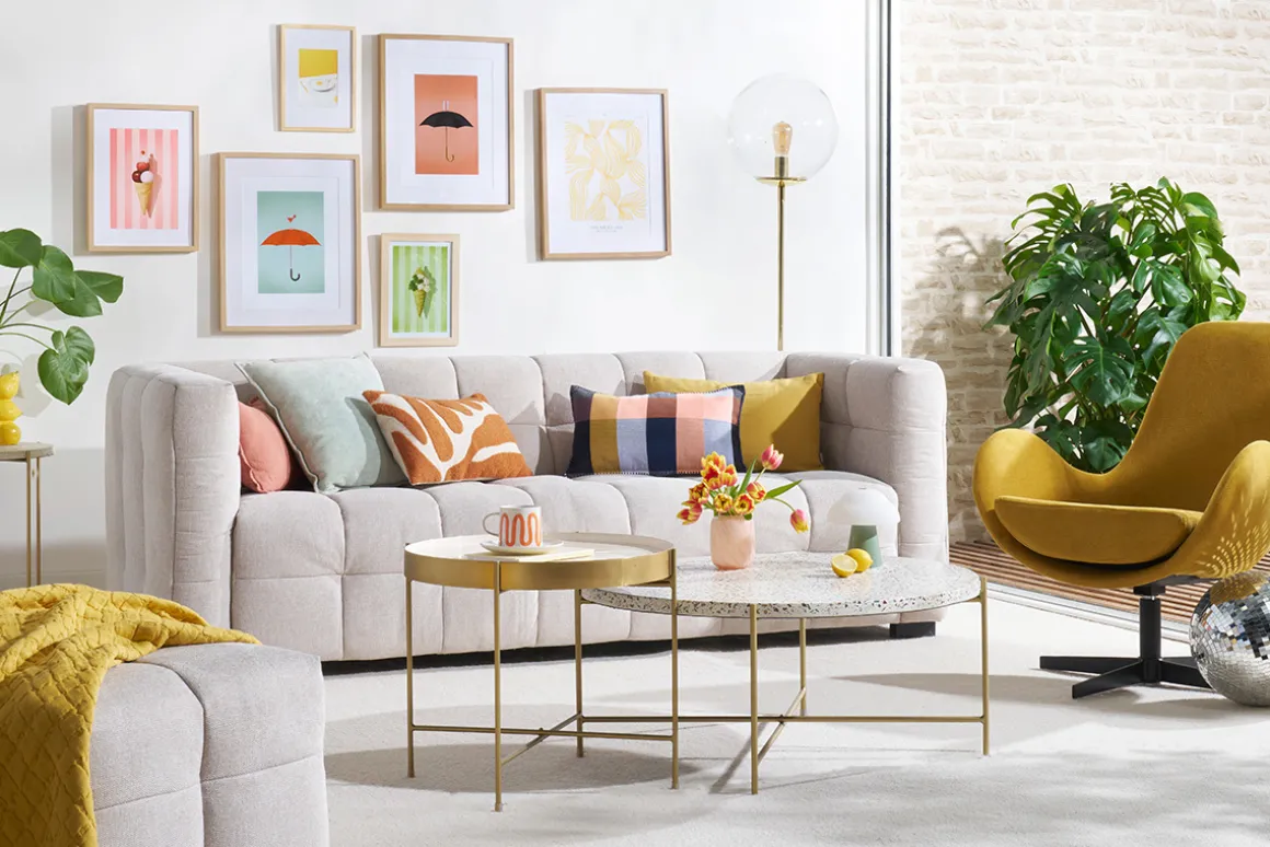 Outlet Miliboo Sillón terciopelo amarillo mostaza ANDY