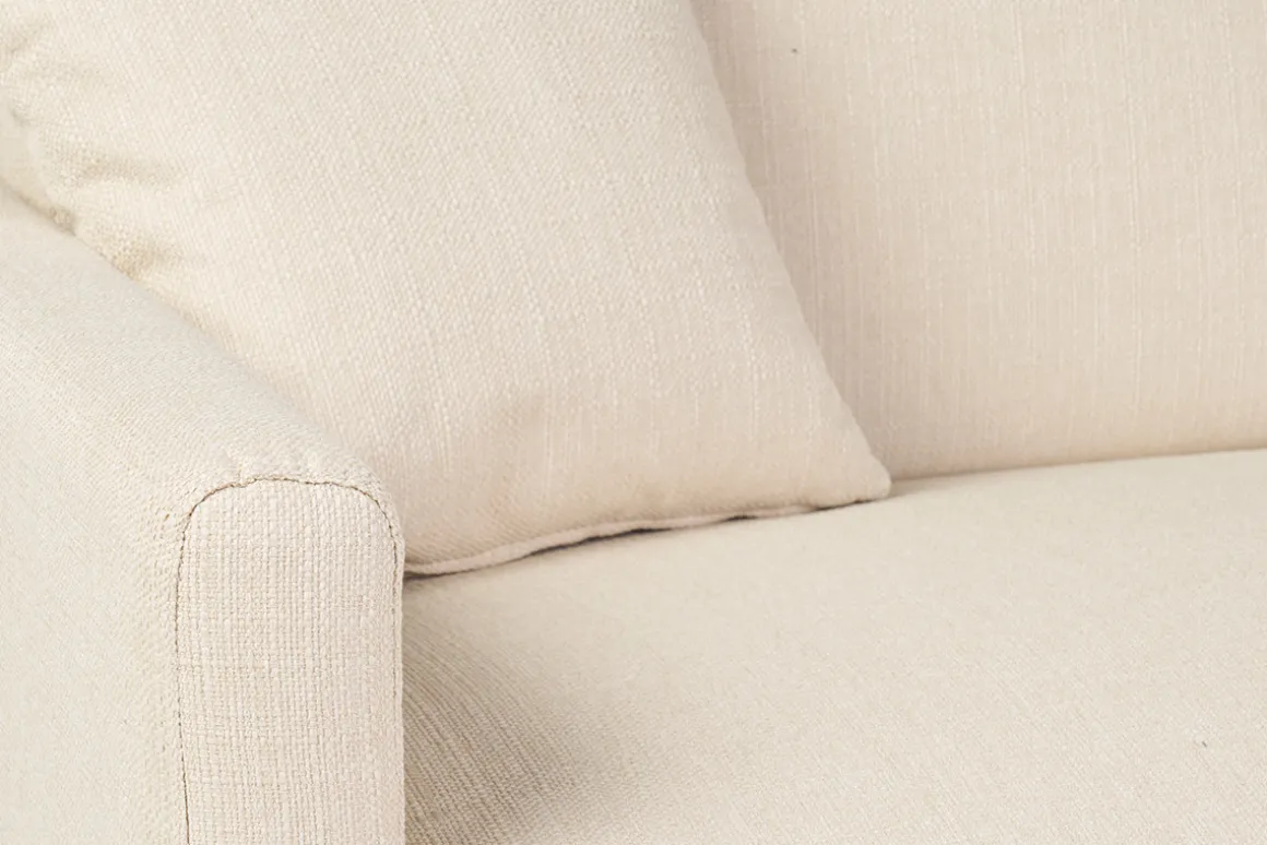 Discount Miliboo Sofá cama 3 plazas nórdico beige y madera clara con colchón de 18 cm SKANDY
