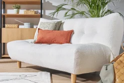Shop Miliboo Sofá cama nórdico 3 plazas de borreguillo blanco y madera clara YUMI