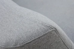 Flash Sale Miliboo Sofá cama nórdico 3 plazas de tela gris clara y madera FAGUO