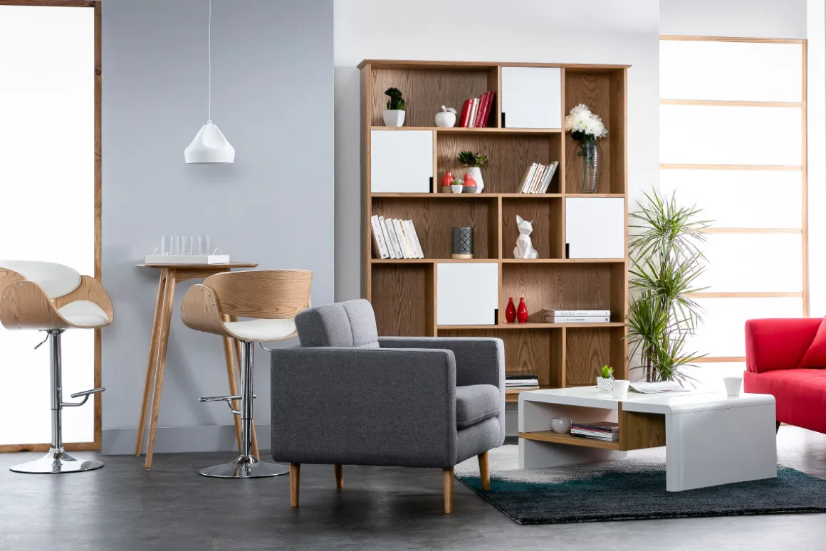 Shop Miliboo Taburete de bar diseño negro y madera BENT