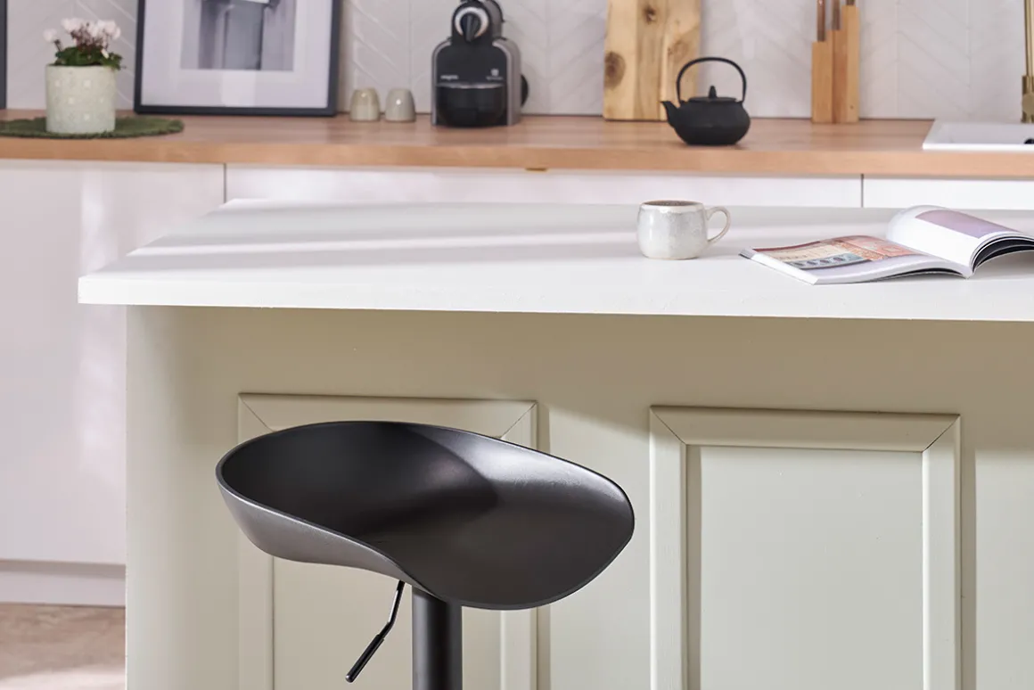 Hot Miliboo Taburetes de bar regulables modernos negros A65 cm (lote de 2) PEBBLE